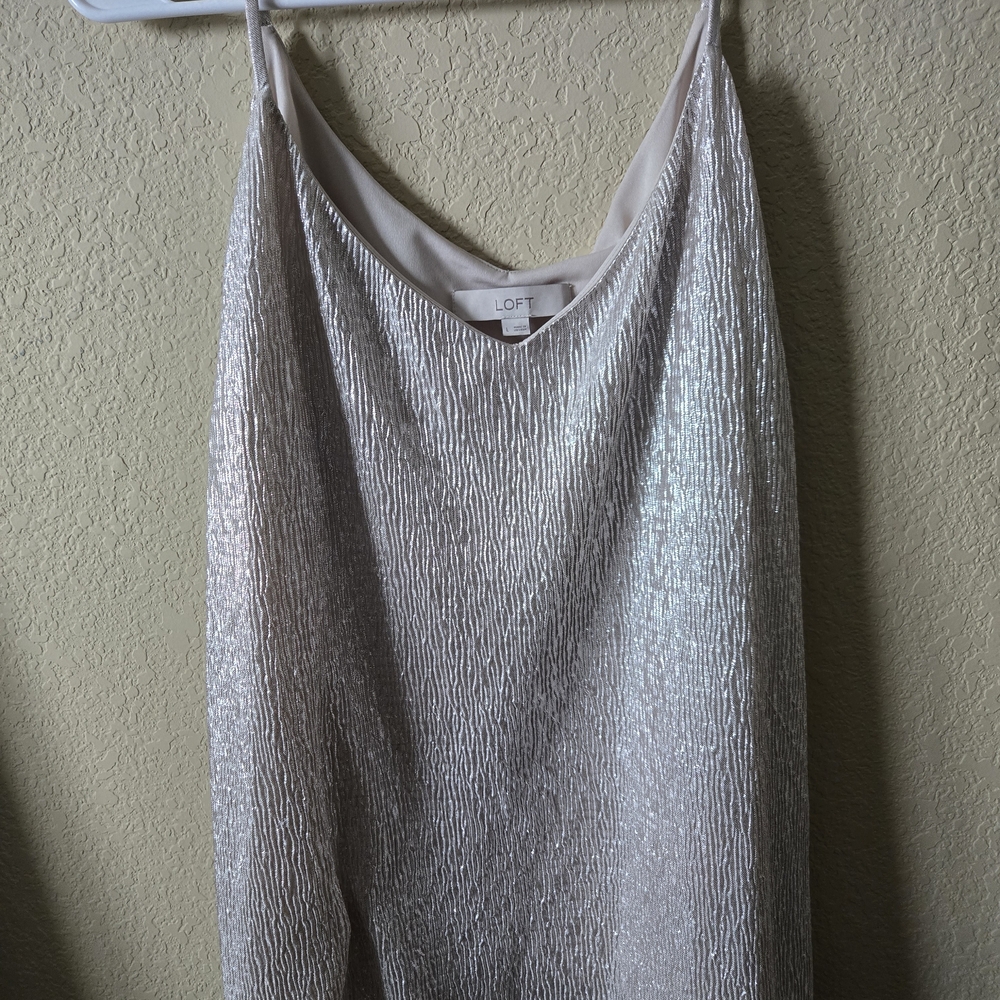 LOFT Metallic Champagne/Gold Sleeveless Blouse